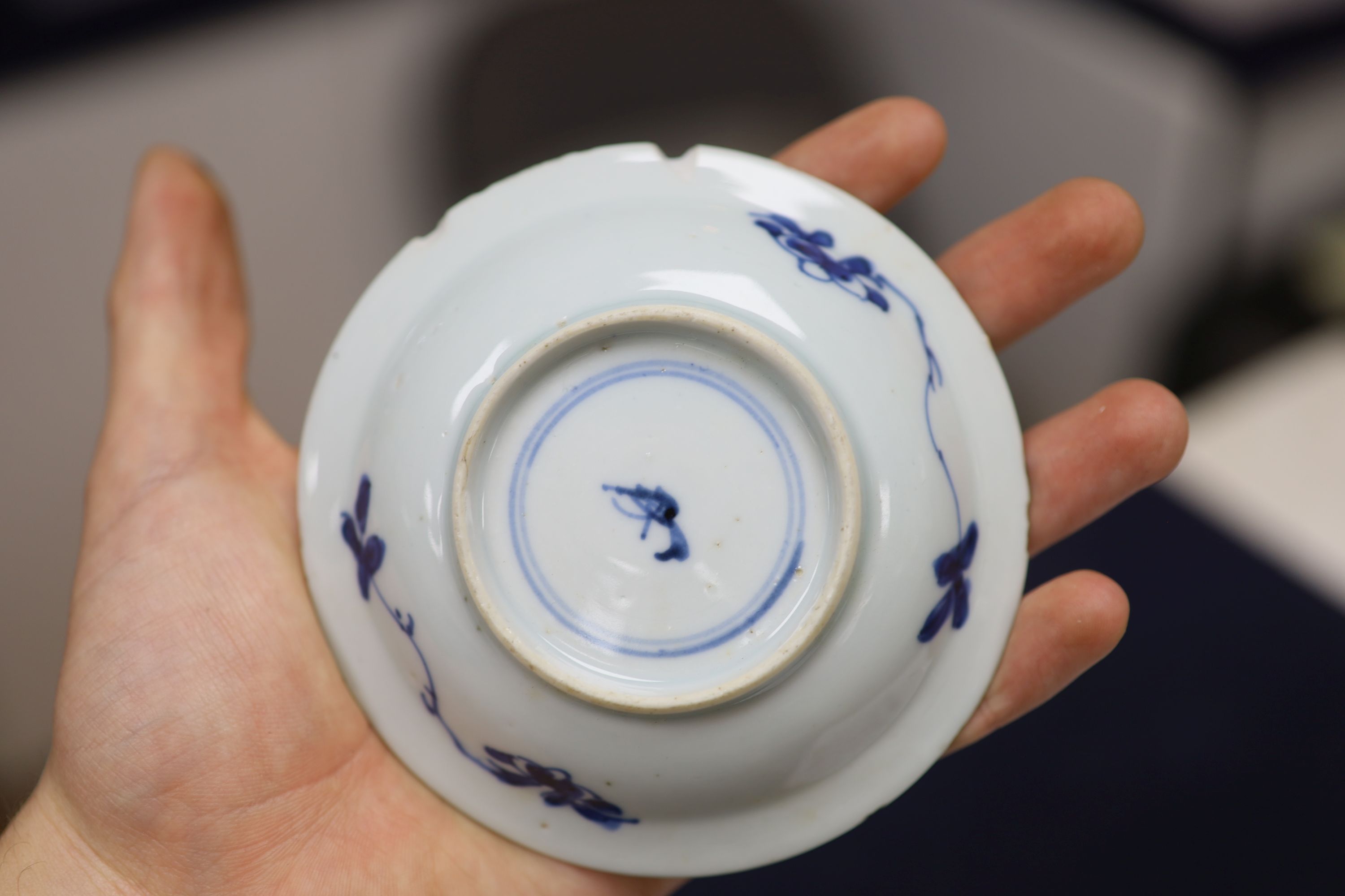 A pair of Chinese blue and white dishes and a similar jar and cover, tallest 12cm